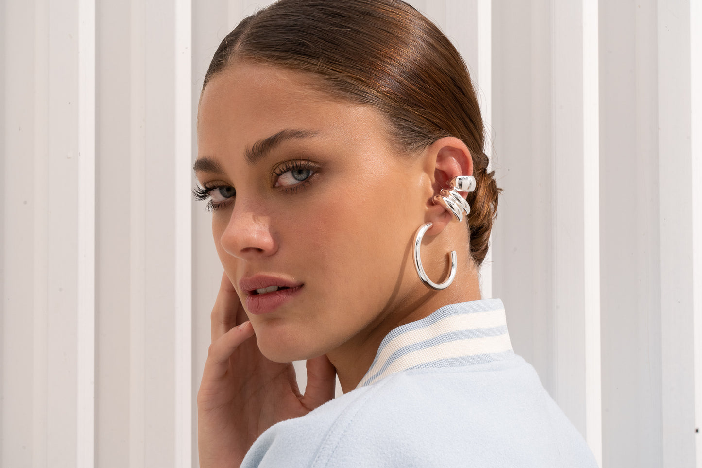 Set *4 Aretes The Trend + earcuff