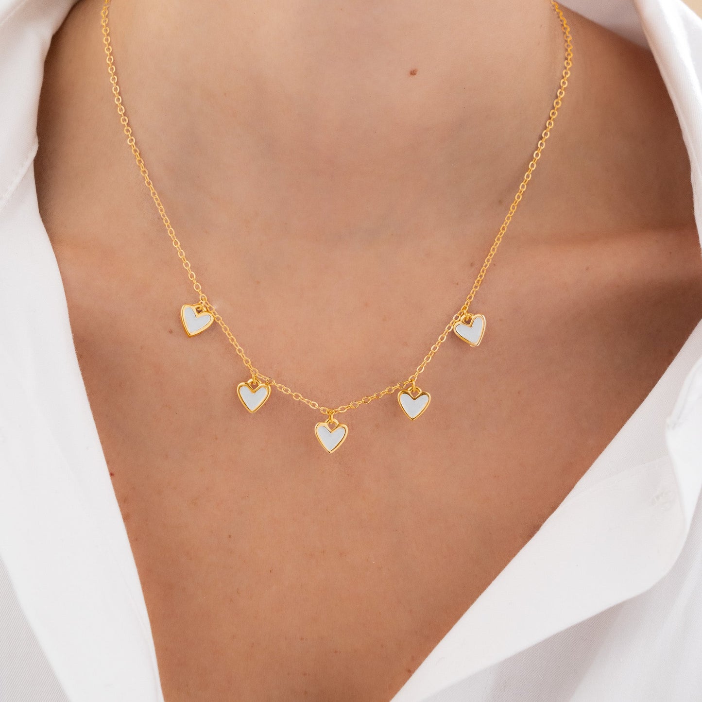Cadena Multi Corazones Blanco Hueso